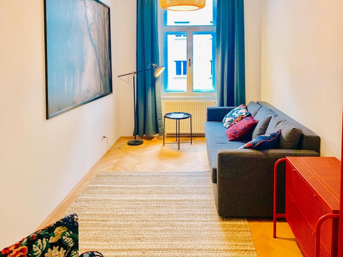 Contemporary City Apartment - By Nahuen Suites Graz Dış mekan fotoğraf