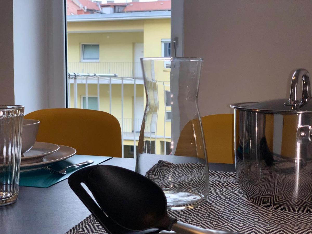 Contemporary City Apartment - By Nahuen Suites Graz Dış mekan fotoğraf